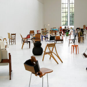 75–100 Chairs